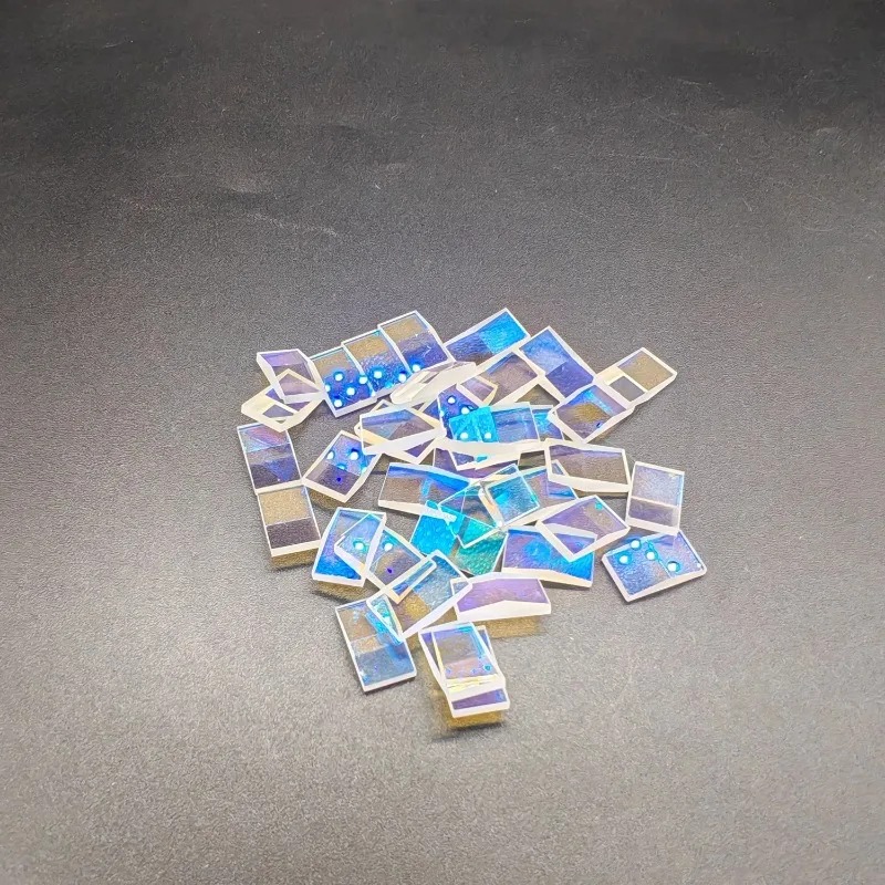 Irregular Damaged Iridescent O - Jewelry Making Experience avis et prix