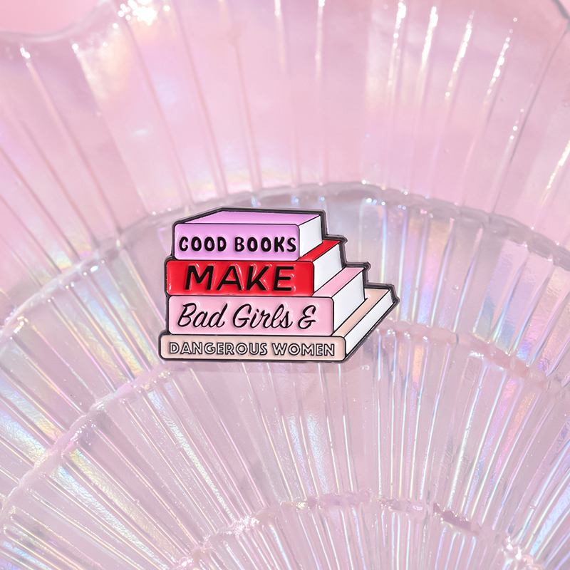 Good Book Make Bad Girl Enamel - Jewelry Making Books avis et prix